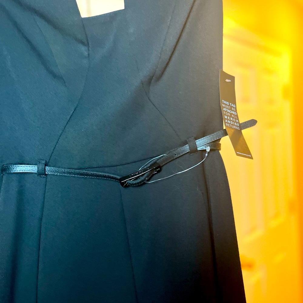 NWT Black Halo Lena jumpsuit, black, size 2 - Picture 2 of 5